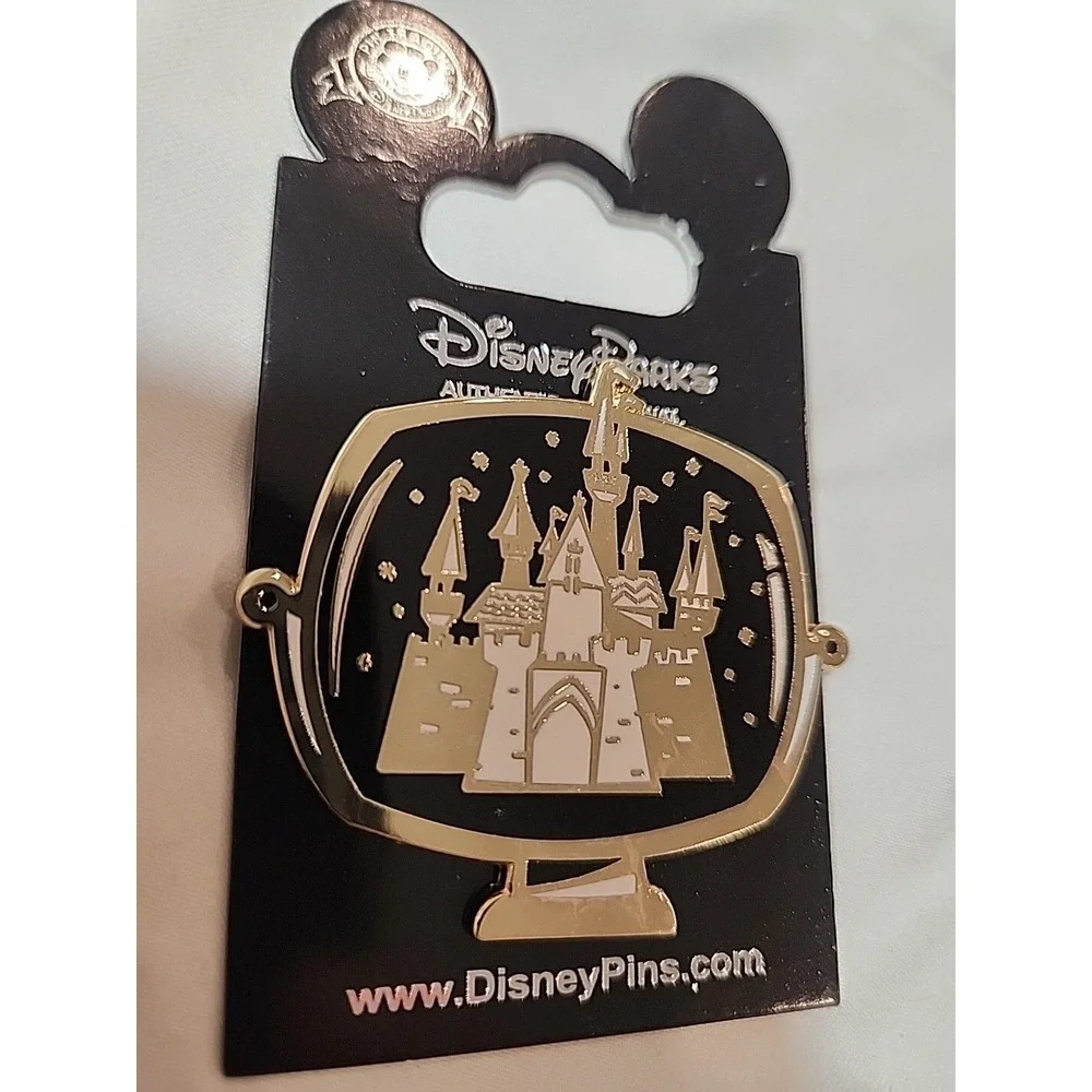 D23 Gold‎ Member Disney Pin 2019 Television Cinderella Castle Spinner 143250